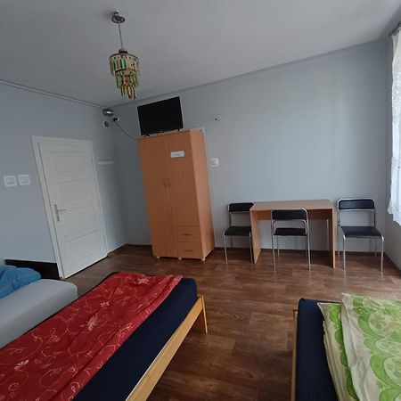 Noclegi Nad S-Ka Miechów Екстериор снимка